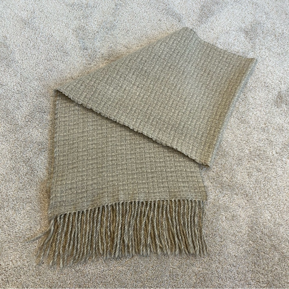 SERGIO Tacchini beige wool woven scarf unisex